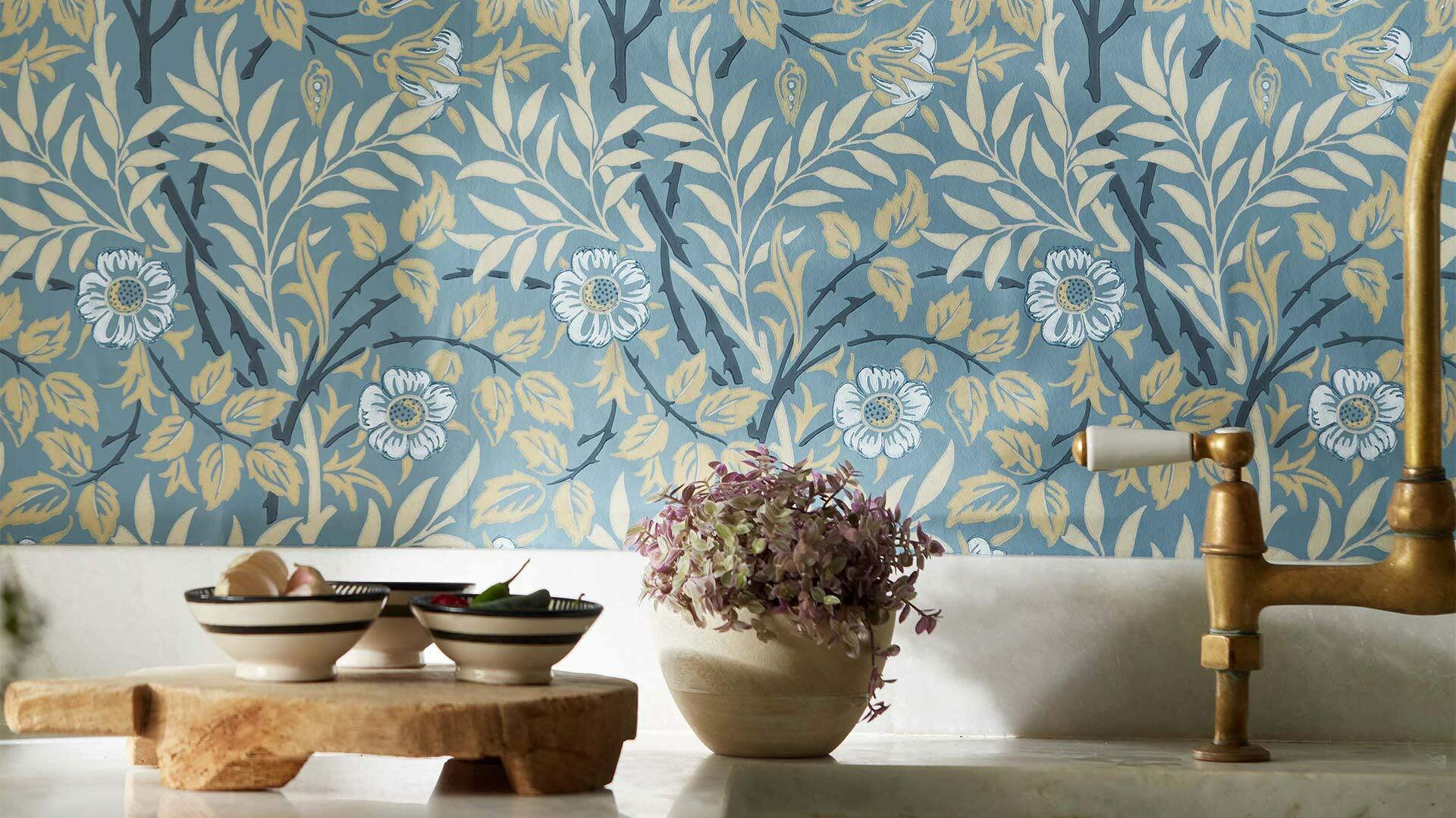 Morris and Friends Wallpapers Sweet Briar