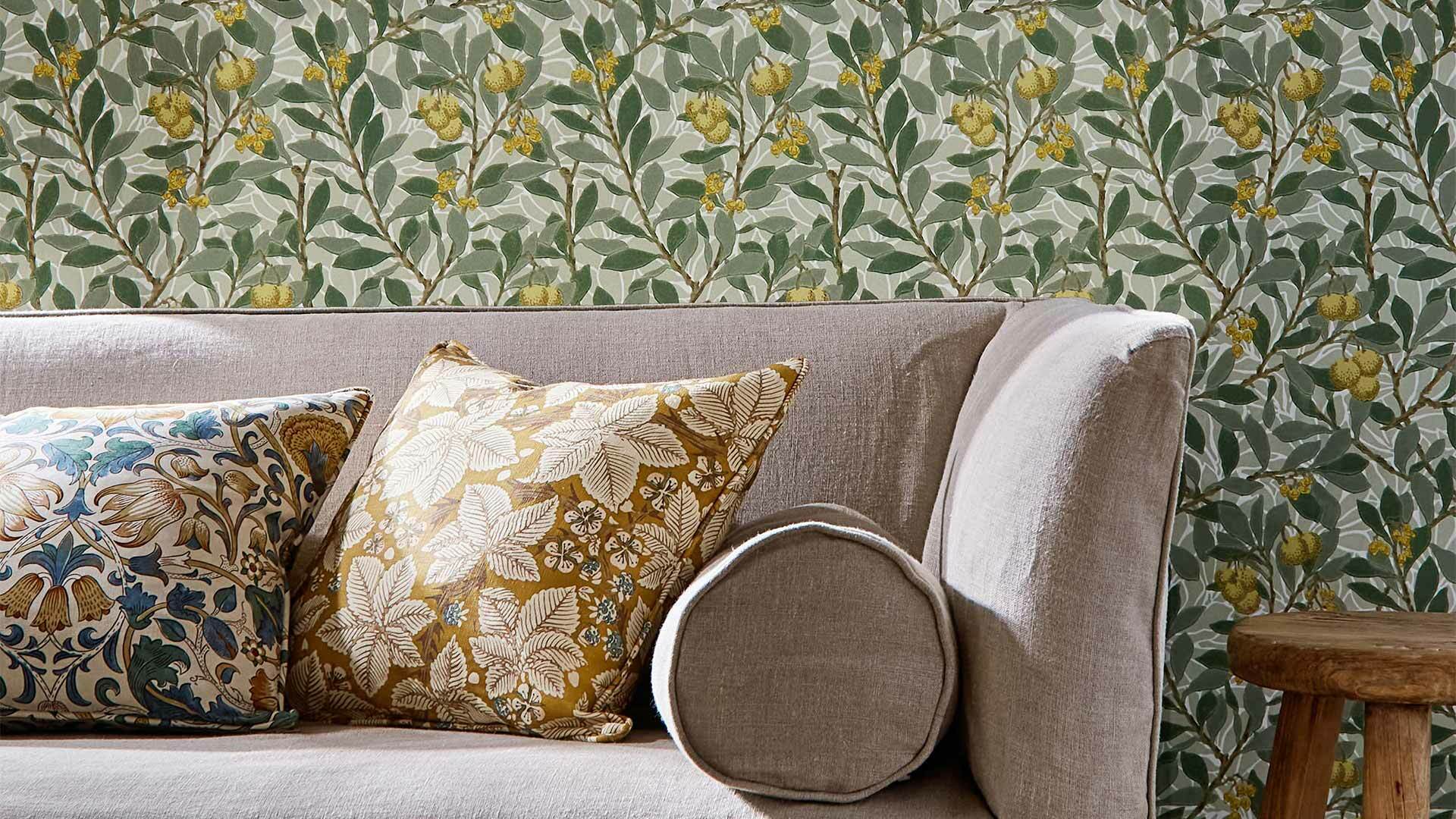 Morris and Friends Wallpapers Arbutus