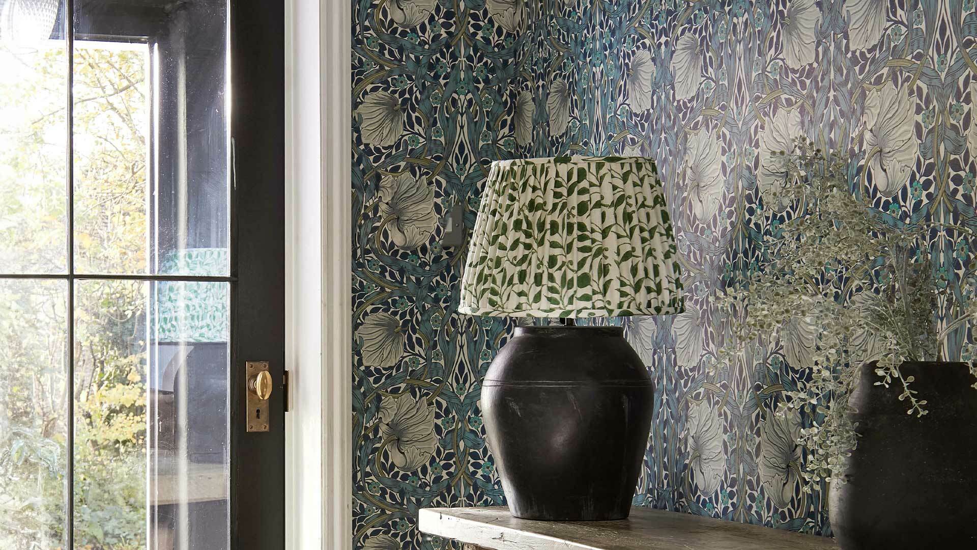 Morris and Friends Wallpapers Pimpernel