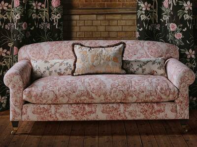 Sanderson x Giles Deacon