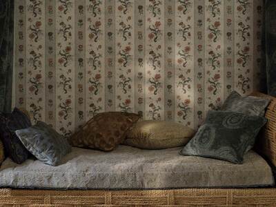 Domino Velvets